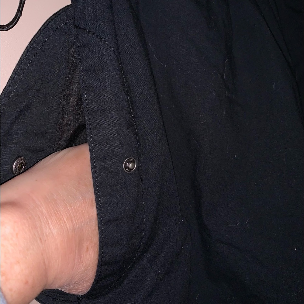 True Craft's Women’s Black Cargo Pants - Picture 5 of 8